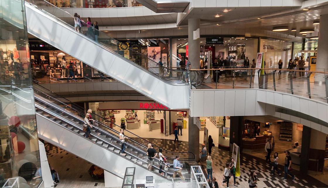 Loyalty Program Strategy: Best Practices to Build Customer Loyalty